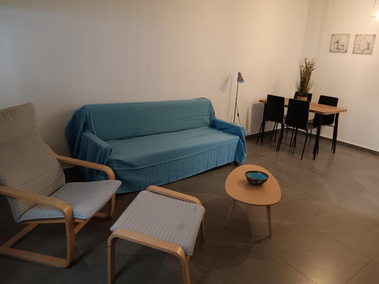 Coralia's House 1 Дом отдыха *